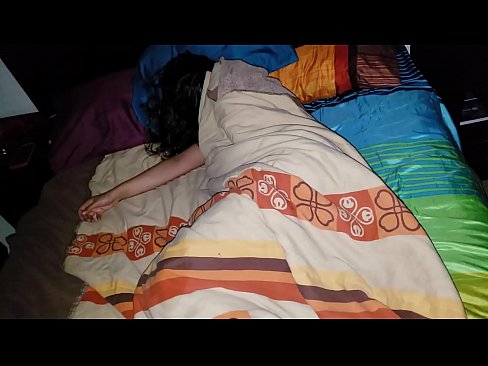 ❤️ Pinupunasan ng stepson ang kanyang batang madrasta habang natutulog ito. Fuck video sa tl.com-porn-zog.ru